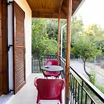 Calm House In Village, Lefkada * Sívros