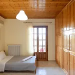 Semesterbostad Calm House In Village, Lefkada Sívros