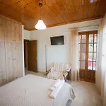 Semesterbostad Calm House In Village, Lefkada Sívros