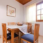 Semesterbostad Calm House In Village, Lefkada