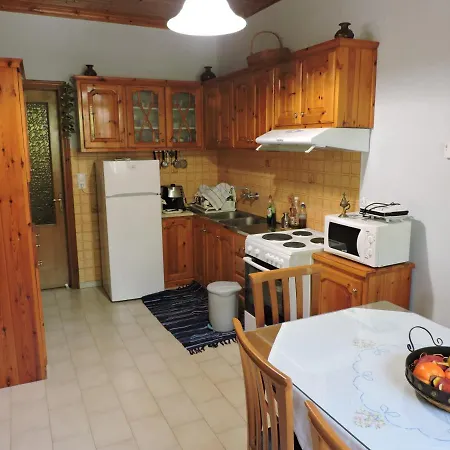 Nyaraló Calm House In Village, Lefkada