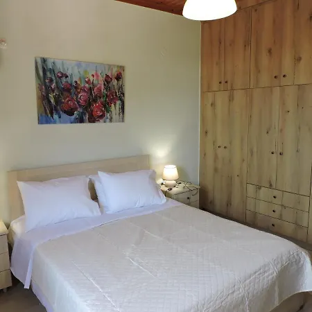 Calm House In Village, Lefkada * Sívros